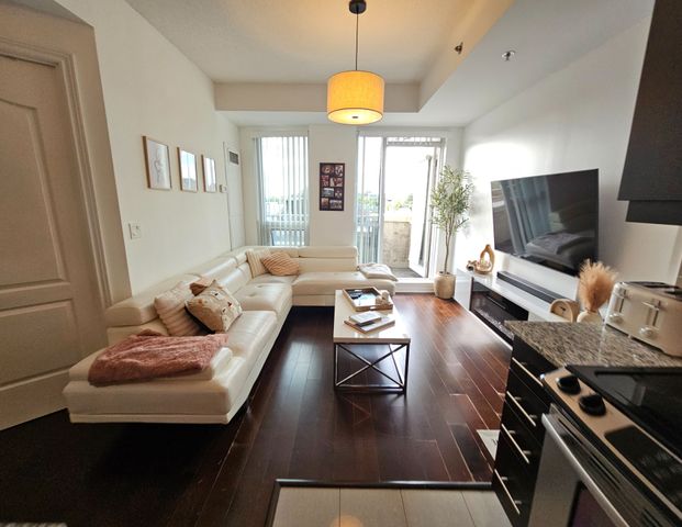 For Lease - 2756 Old Leslie Street Unit# 215, Toronto, Ontario - Photo 1