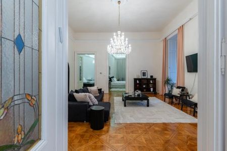 Párizsi utca - Fotó 4