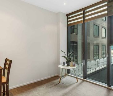 Modern Studio Apartment in Queen's Residences - Photo 3