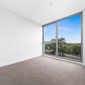 20202/2B, Figtree Drive, Sydney Olympic Park - Photo 2