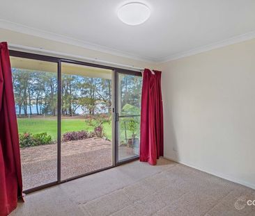 Water Front Villa - Photo 5