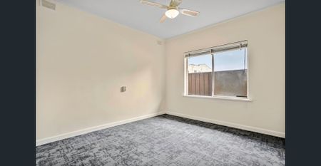 Spacious 3 Bedroom Home in Burton - Photo 3