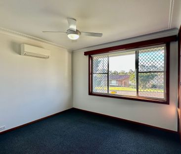 Perfect Location! - Photo 3