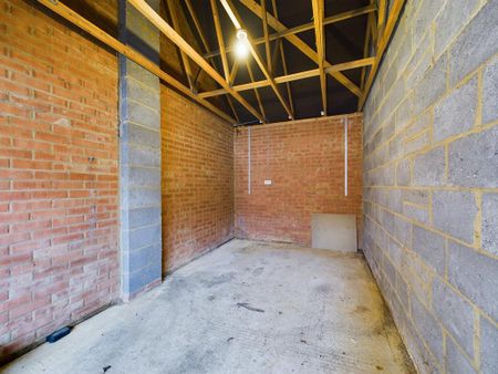 3 bedroom semi-detached house to rent - Photo 3