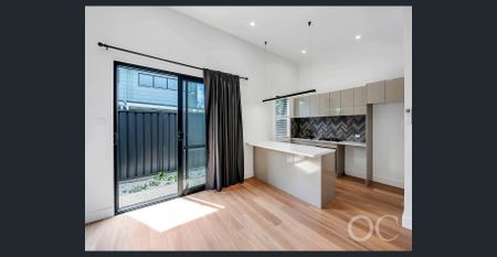 Open The Door to Urban Living, Pefectly Connected - 1 Minute to Devon Park Station - Photo 5