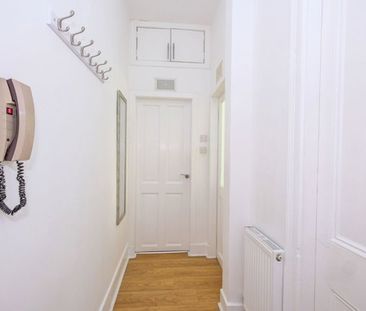 Flat B, 150 Hutcheon Street, AB25 3RX, Aberdeen - Photo 5