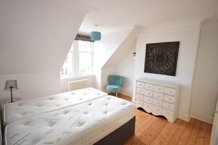 3 bedroom terraced house to rent - Photo 4