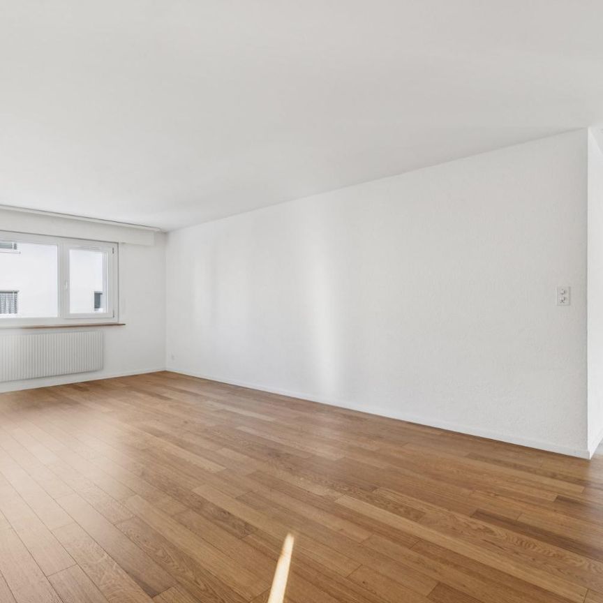 4.5 Zimmer, 104 m², 2. Stock - Photo 1