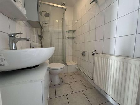 Schicke 3-Zimmer-Wohnung mit EBK in 3. Etage - Photo 4