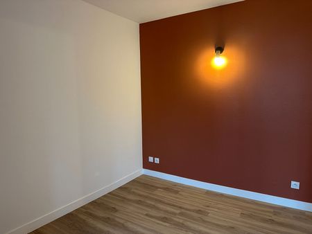 Location appartement 2 pièces, 41.91m², Rochefort - Photo 2