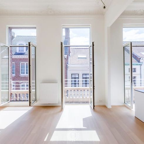 Appartement te huur - foto 1