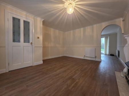 4 bedroom house to rent - Photo 3