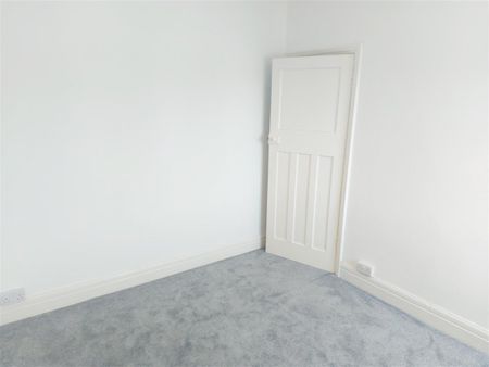 2 bedroom End of terrace house to rent - Photo 4