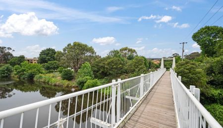 5/5 Mowatt Street, Queanbeyan East NSW 2620 - Apartment For Rent | Domain - Photo 2