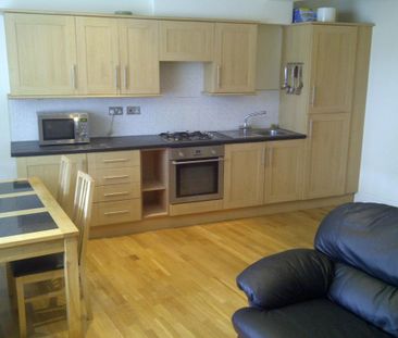 1 bedroom flat to rent - Photo 2