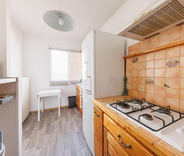 Location Appartement 1 pièce 30m² CLERMONT FERRAND 63100 - Photo 4