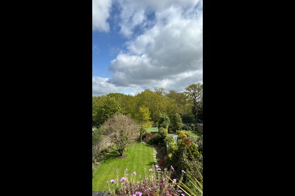 Room in a Shared Flat, Great North Road, N6 - Photo 1