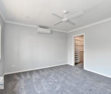 Executive Beach Style Living - Photo 2