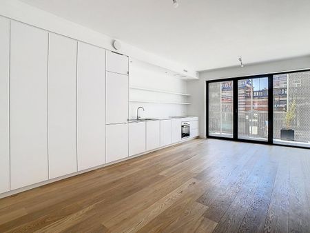 Couronne: Prachtig recent 1 slaapkamer appartement + terras - Photo 2