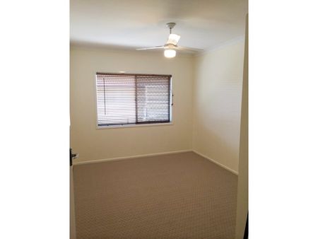 1/19 Harty Street, QLD, 4151, Coorparoo - Photo 2