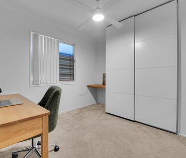 Modern Living With Stylish Extras in a Peaceful Thornlands Pocket - Photo 1