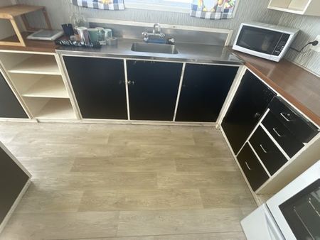 3 bedroom property - Western Heights - Photo 5