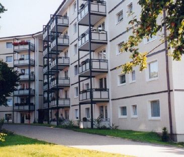 Senioren aufgepasst! Schöne 3 Zimmerwohnung mit Balkon in der Glatz... - Photo 2