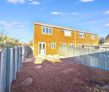 2 bed end of terrace house to rent in NE5 - Photo 4