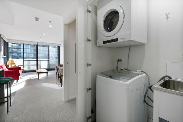 Stunning Executive Style Apartment - Photo 1