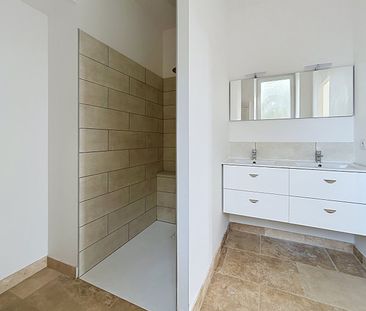 Maison T5 près de GRANS à louer - Photo 6