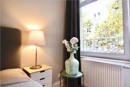 1 Zimmer in Düsseldorf - Photo 2