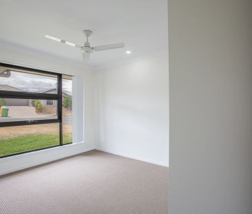 1/15 Carron Court, Brassall QLD 4305 - House For Rent | Domain - Photo 2