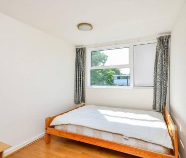5 bedroom terraced house to rent - Photo 3