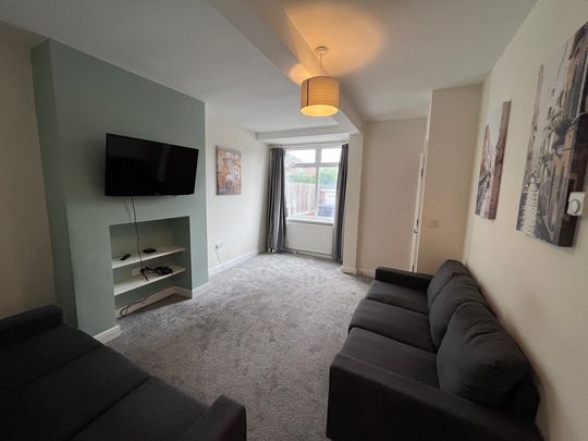 Melrosegate, Tang Hall - P10915 - Photo 1