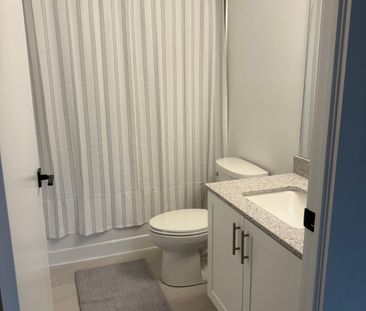 For Lease - 2782 Barton Street Unit# #419, Hamilton, Ontario - Photo 6