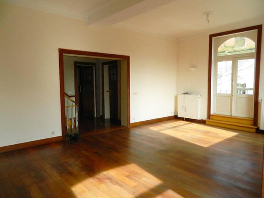 Exceptional apartment - for rent - Photo 1