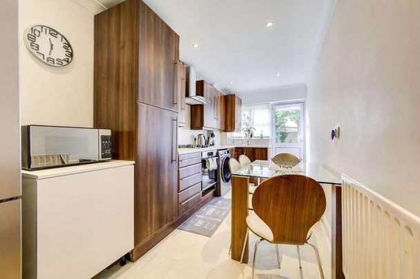 Harwood Road, Fulham, SW6 - Photo 1