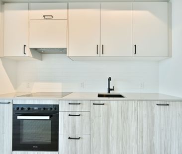 For Lease - 1 Quarrington Lane Unit# 1018, Toronto, Ontario - Photo 5