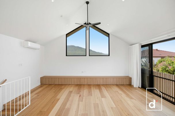 Thirroul Living With Ocean Glimpses - Photo 1