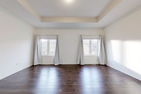 For Lease - 532 Barons Street, Vaughan, Ontario - Photo 5