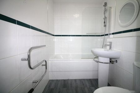 1 bedroom apartment to rent - Photo 4