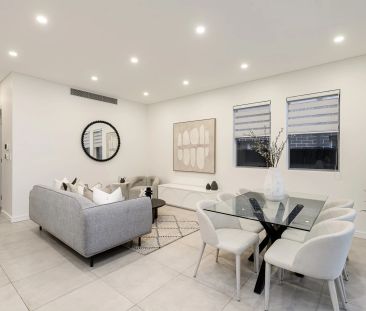 Split Level Duplex In Convenient Location. - Photo 1