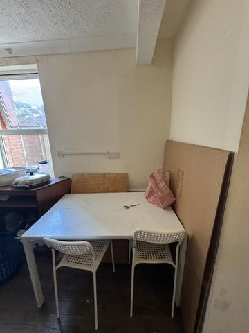 Welbeck Avenue, Southampton - Photo 3