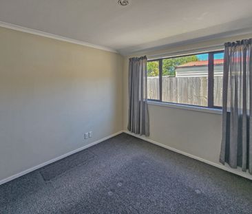 Stokes Valley Living - Photo 2