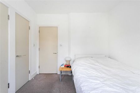 1 Bed Flat, Reighton Road, E5 - Photo 4