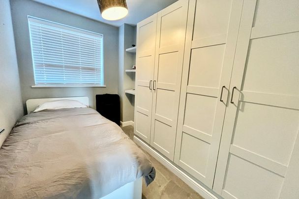 Bletchley Road, Horsforth, LEEDS - Photo 1