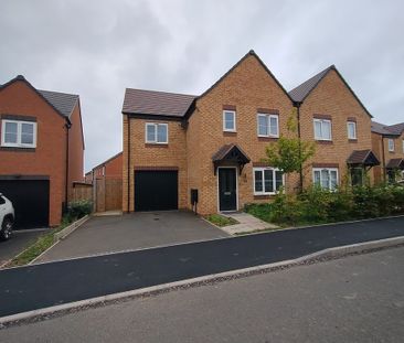 Gatcombe Way, Priorslee, Telford - Photo 2