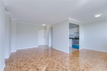 Imperial Towers - Photo 3