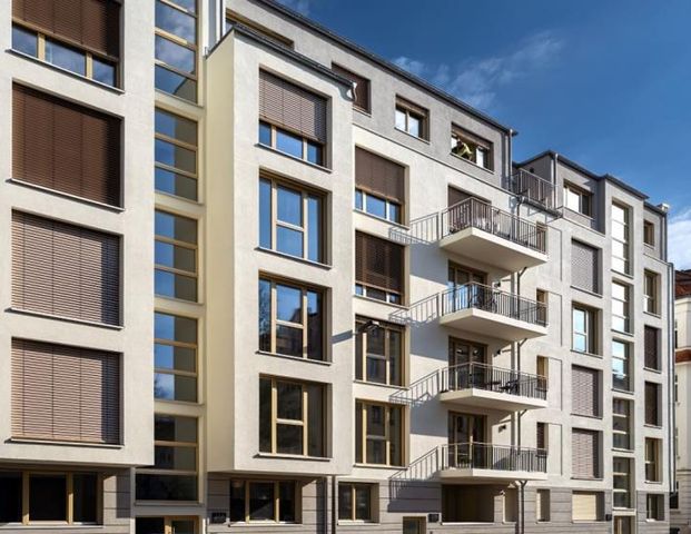 Wunderschöner Neubau in der Südvorstadt – 3-Zimmerwohnung im 4.OG mit Balkon ! - Photo 1