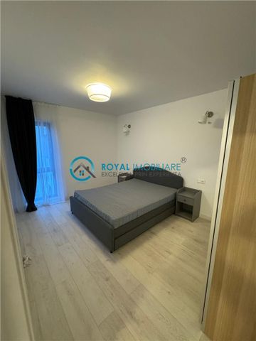 Royal Imobiliare Inchiriere Apartament 2 Camere Zona Vest - Photo 4